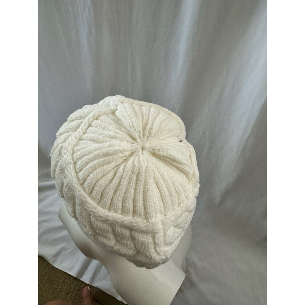 DAIMARAN Alicia Women's Wool Knitted Beanie Winter Hat White ONE SIZE - Picture 3 of 6